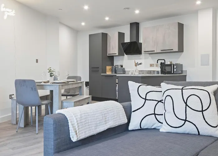 Centre - Gym Access - Fast Wifi - Sleeps 5 * York