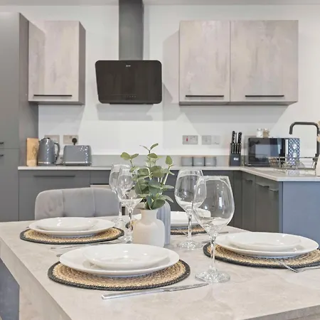 아파트 Elegant Flat - Sleeps 5 - Gym *