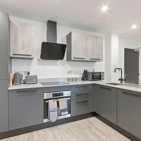 Elegant Flat - Sleeps 5 - Gym * ヨーク