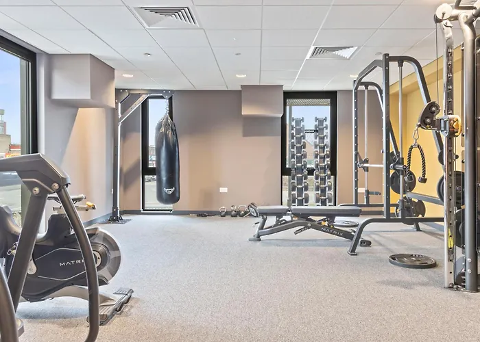 Апартаменты Centre - Gym Access - Fast Wifi - Sleeps 5 Йорк