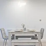 Centre - Gym Access - Fast Wifi - Sleeps 5 アパート ヨーク