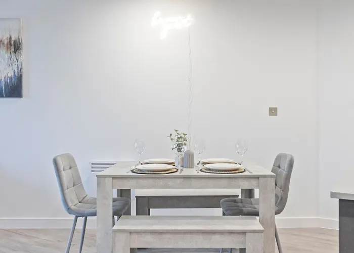 Centre - Gym Access - Fast Wifi - Sleeps 5 公寓 约克